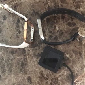 Fitbit Blaze w/ accessories